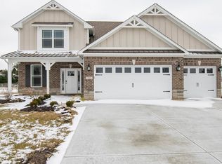 111 Carrick Glen Blvd, Pendleton, IN 46064