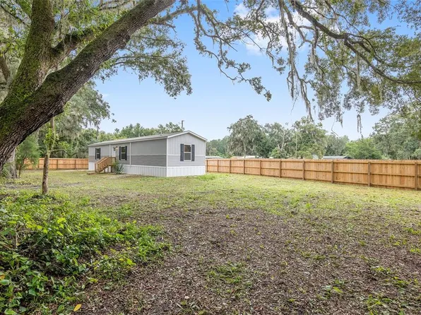 22523 SE 73rd Ave, Hawthorne, FL 32640