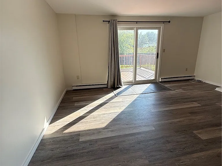 5448 Tourmaline Dr — Photo 4