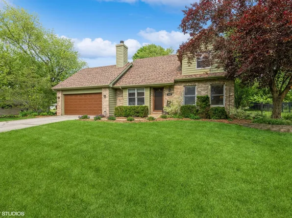 2055 Smoke Rd, Valparaiso, IN 46385