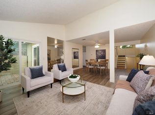 3113 Luna Ct, Santa Rosa, CA 95405