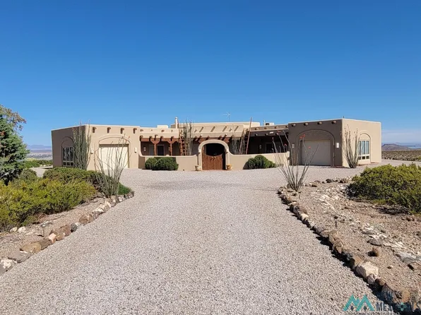 80 Armendaris, Elephant Butte, NM 87935