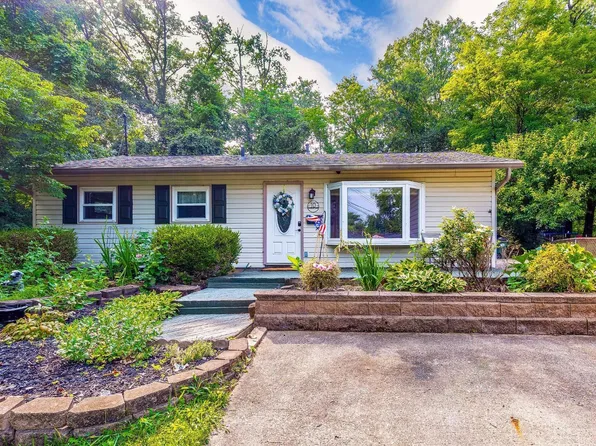 10 Comanche Ct, Loveland, OH 45140
