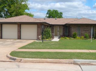 9960 Lone Tree Dr, Anchorage, AK 99507