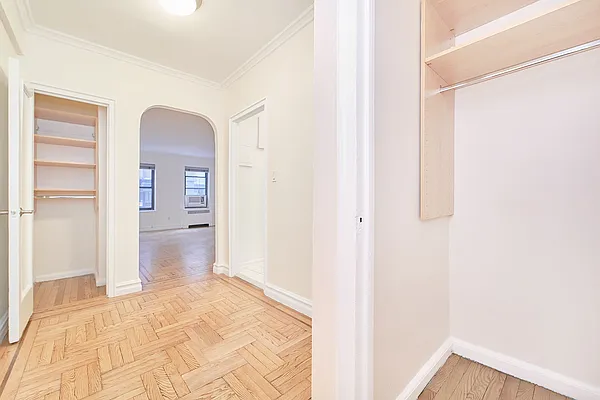 Rented by Living New York | media 9