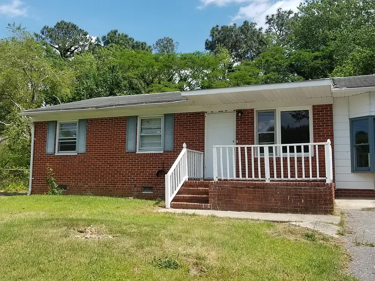 6406 Spring Hill Dr — Photo 1