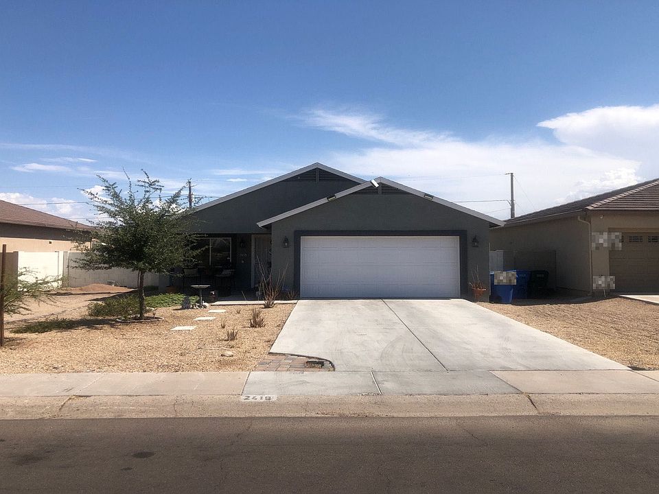 1st image of 2419 E Tamarisk Ave
