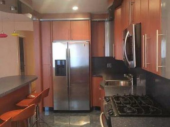 200244_1480296102_main