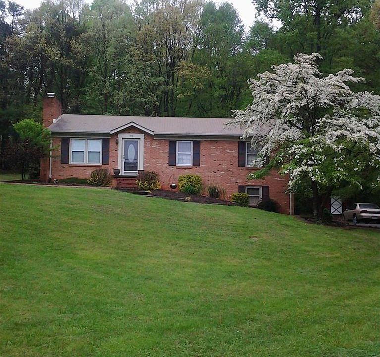 1st image of 102 Robinhood Pl