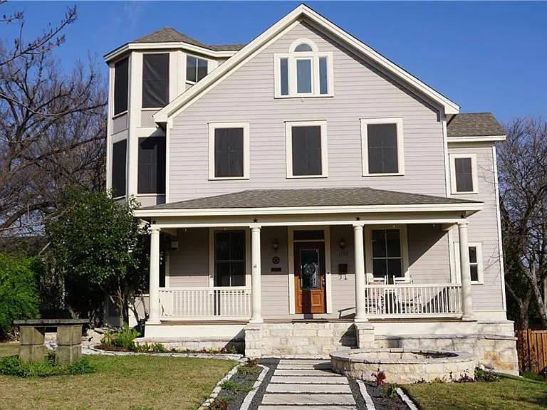 1153 San Bernard St — Photo 28