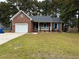 110 Stonesthrow Ln, Raeford, NC 28376