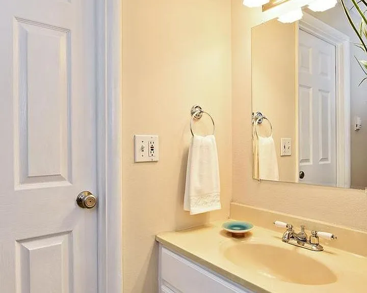 1267 N Lafayette St #204 — Photo 15