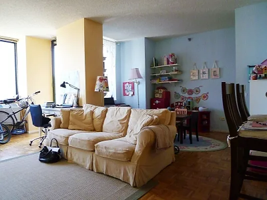 Rented by Citi Habitats | media 6