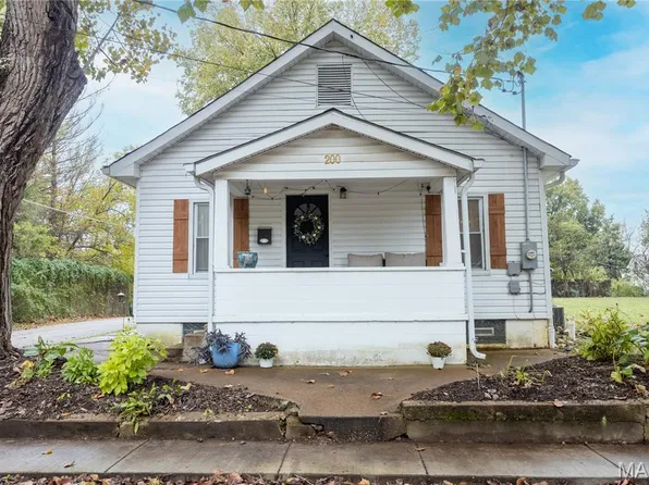 200 George St, Crystal City, MO 63019