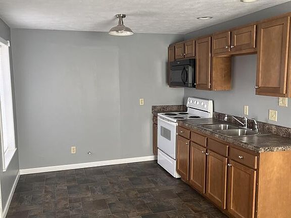 2nd image of 408 S 24th St