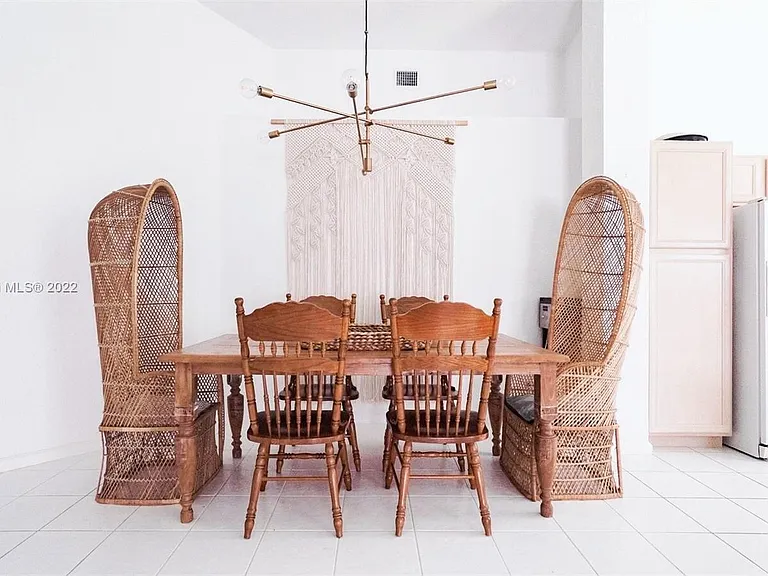 5449 Grande Palm Cir — Photo 4