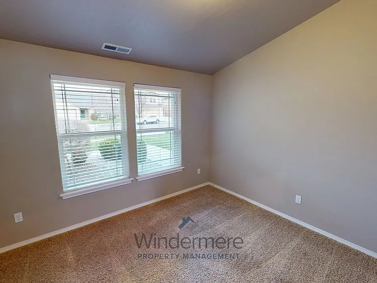 247 Chapra St — Photo 12