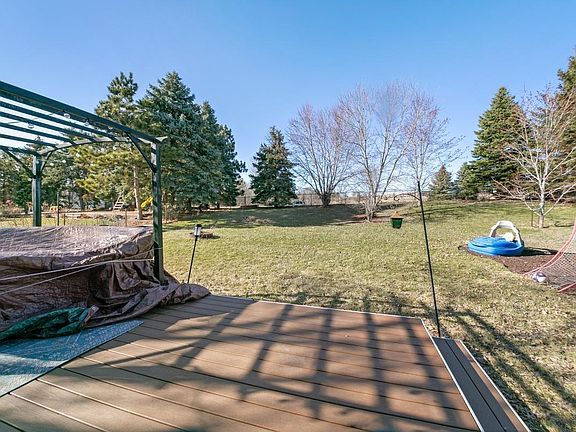 3rd image of 783 Moonlight Dr