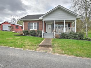 586 Tranbarger Rd, Church Hill, TN 37642