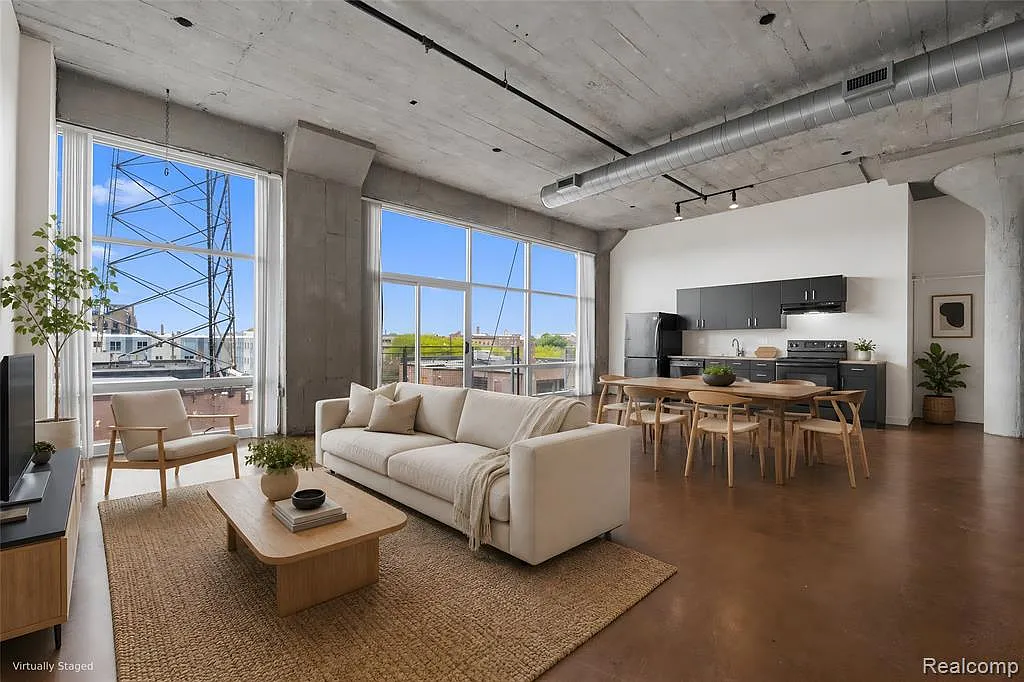 1 bed, 1.0 bath, 922 sqft, $1,850 — Photo 2