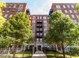 4537 S Drexel Blvd APT 405, Chicago, IL 60653