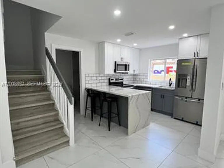 3632 SW 112th Ave #6-3 — Photo 4