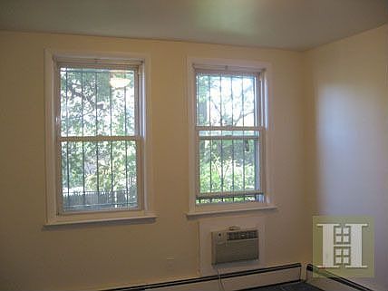 2nd image of 636 W 238th St