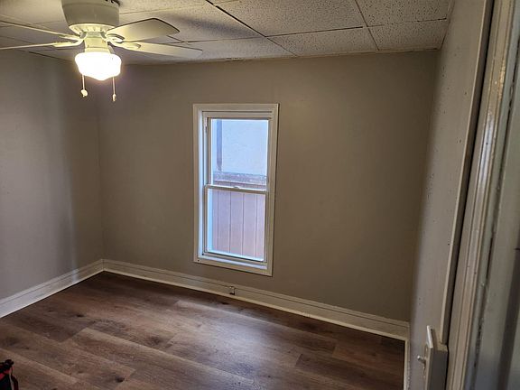 2nd image of 135 Pennsylvania Ave Floor 2