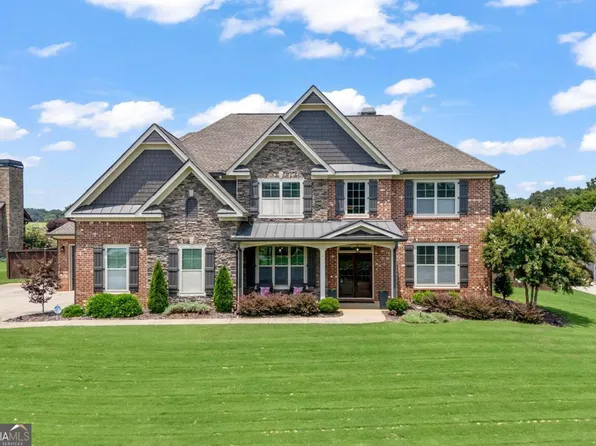 2777 Club Estates Dr, Statham, GA 30666