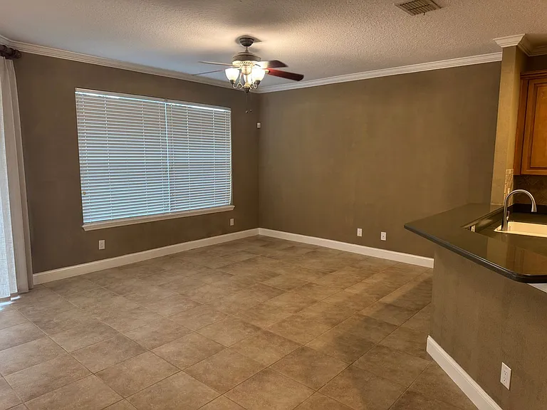 34314 Tuscany Ave — Photo 8