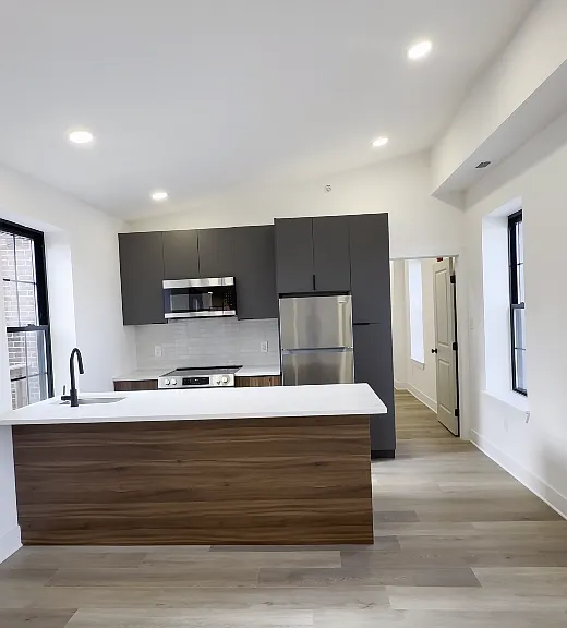 1720 N 24th St #3 — Photo 2