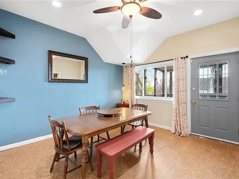 310 Marsonia St #1 — Photo 7