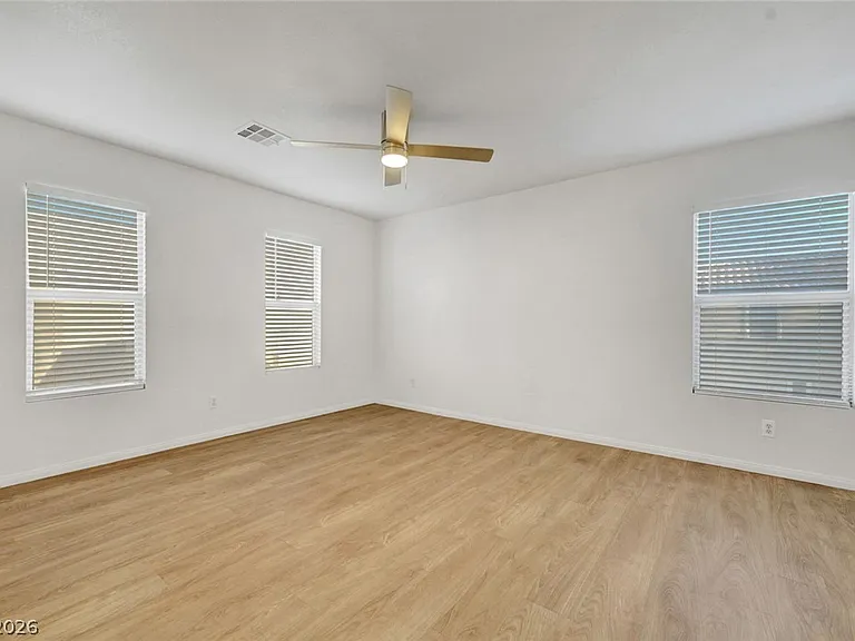 1453 Morro Creek St — Photo 33