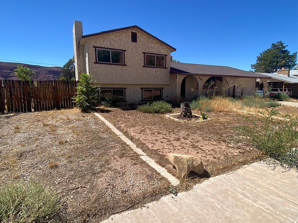 1st image of 276 Hillside Dr