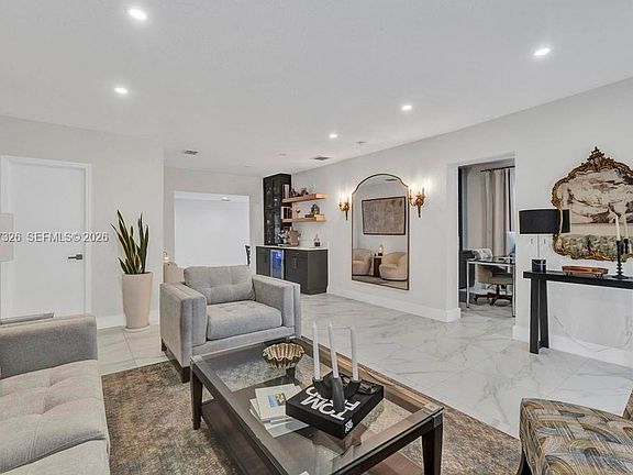 5th image of 6470 SW 27th St