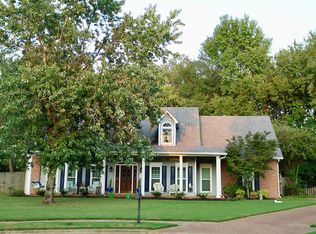 1336 Creekview Cv, Collierville, TN 38017