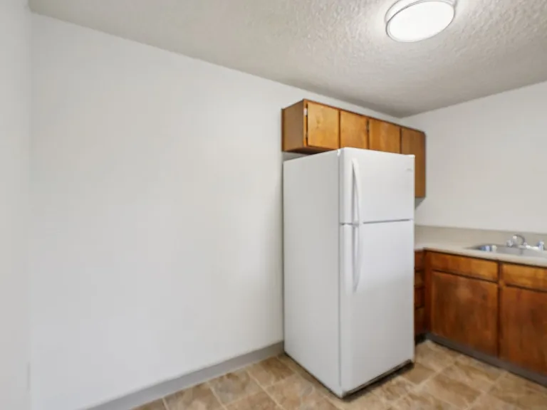 Bagley Estates- HOME SWEET HOME- UP TO 4 WEEKS FREE! — Photo 21