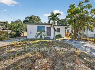 1257 W 35th St, Riviera Beach, FL 33404