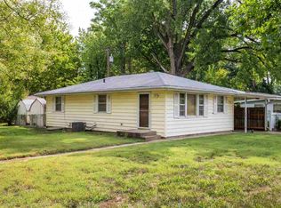 2330 Kraig Rd, Manhattan, KS 66502