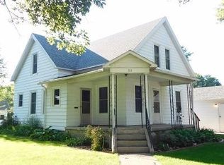 103 2nd St, Manning, IA 51455