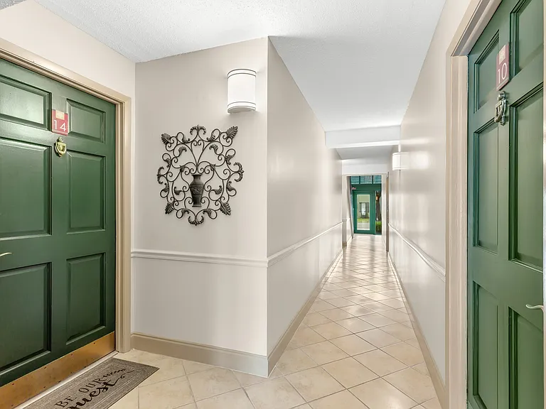 Common Hallway and Apartment Access