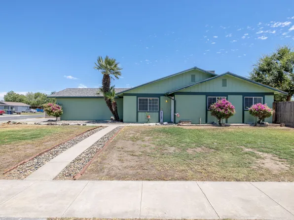 1301 E Aspen Avenue, Tulare, CA 93274