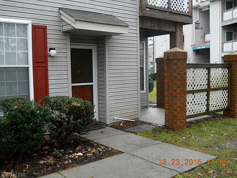 1st image of 733 Daylight Ct