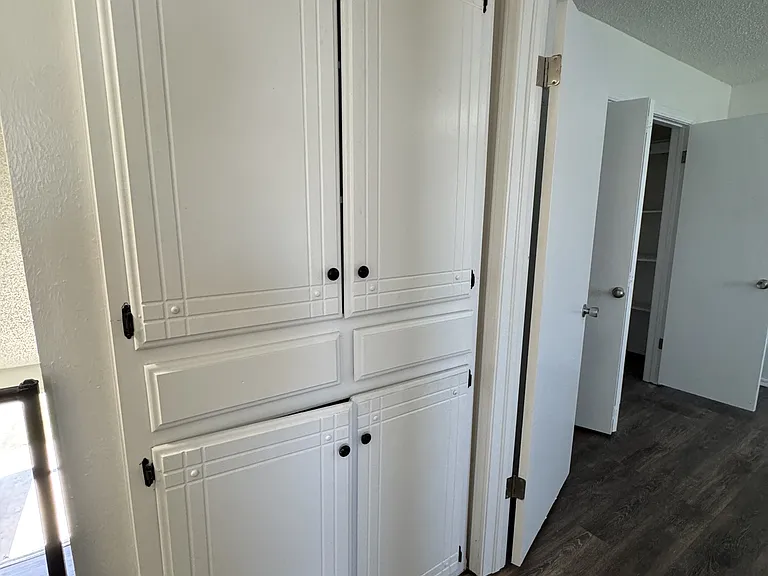 401 S Morgan Dr — Photo 5