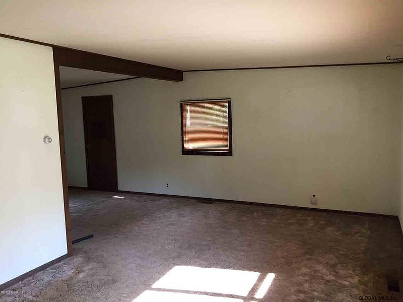 3rd image of 120 Ruggles Road