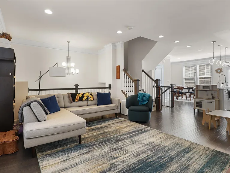 3702 Ambrose Hills Rd — Photo 18