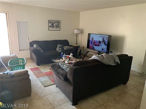 5th image of 4438 Newsom Cir