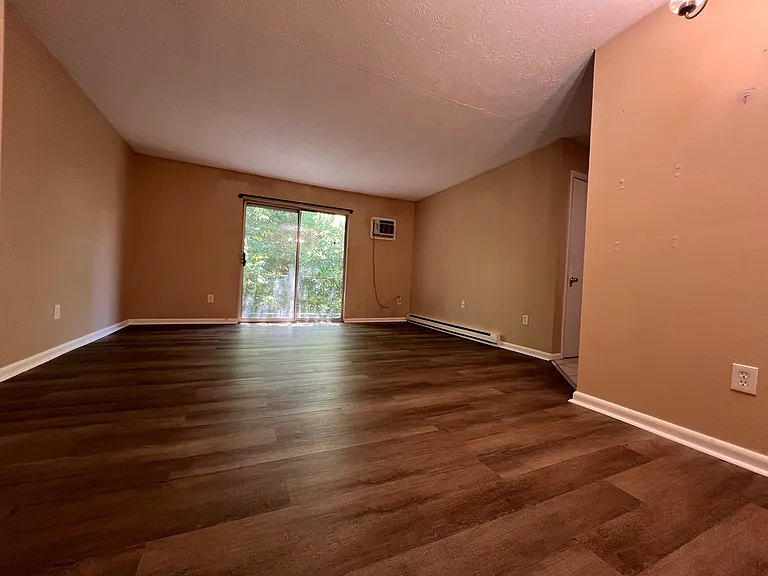 236 Elyria St #35 — Photo 6