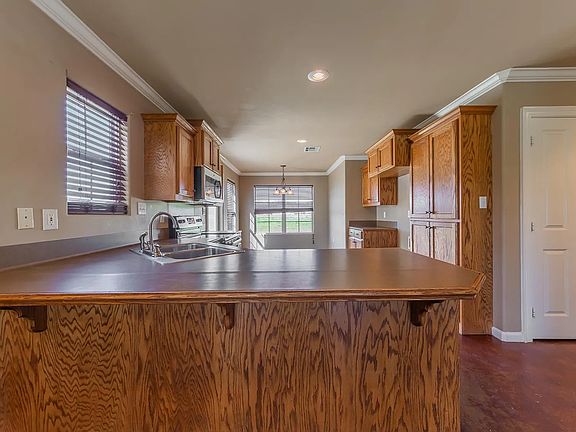 2nd image of 1033 Gary Dr