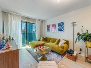 8 Park Rd #3301, Toronto, ON M4W3S5